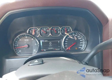 2014 Chevrolet Silverado 1500 High Country z USA, uszkodzony, nr VIN 3GCUKTEJ9EG423595